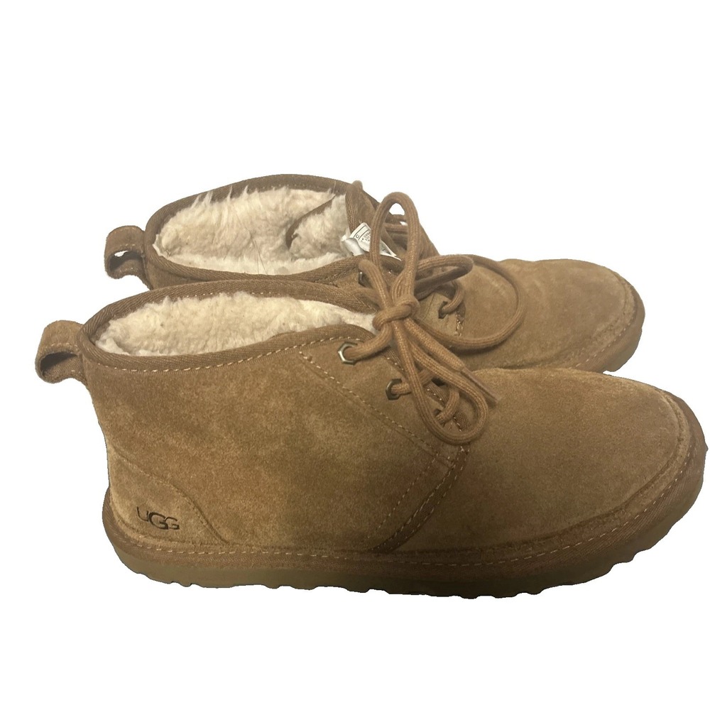 UGG Neumel Mens Size 9 Chestnut Suede Chukka Boots Sheepskin Lined Box 3236